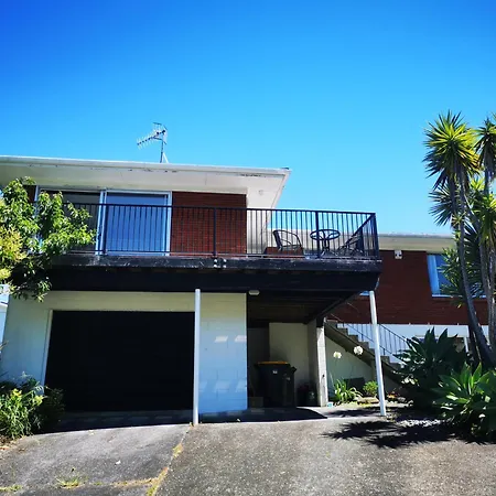 Sunshine Hillcrest Home